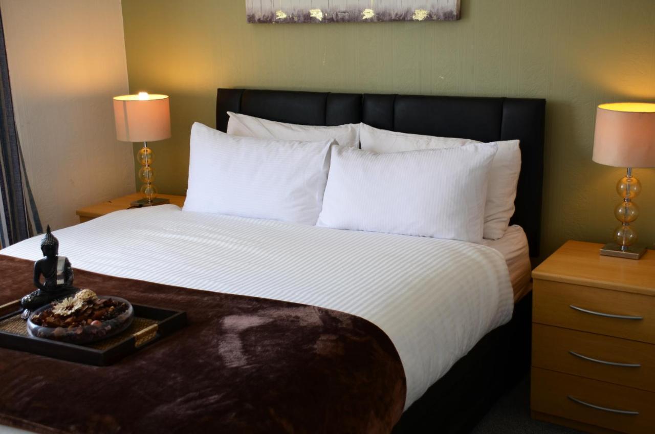 Sm Dreams Unlimited Serviced Accommodation- Stanwell-Staines-Heathrow Eksteriør bilde